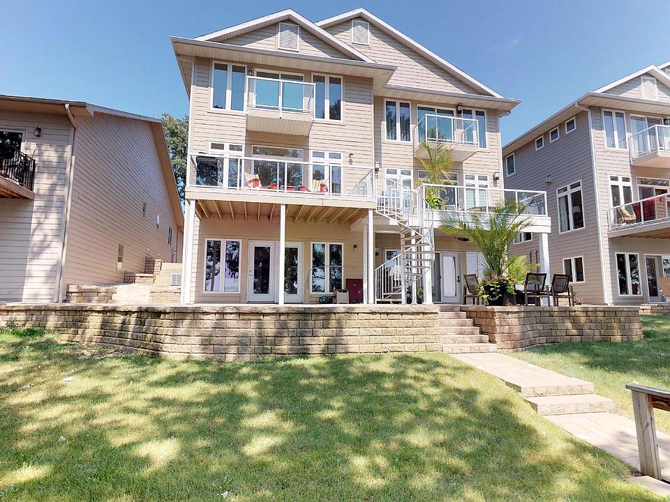 1st image of 15643 250th Ave
