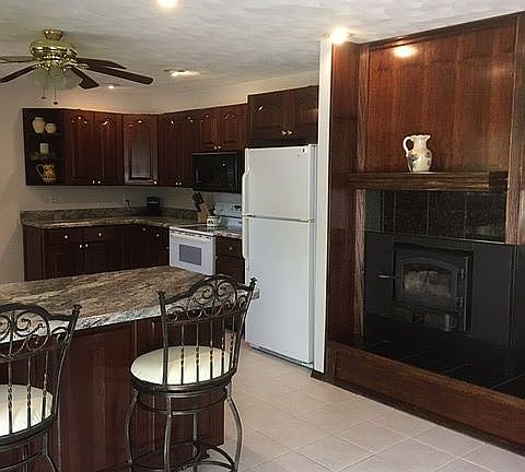 Main Floor Kitchen
