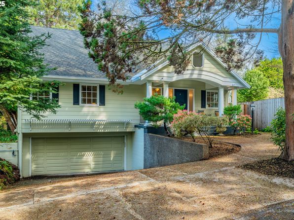 3725 SE Martins St, Portland, OR 97202