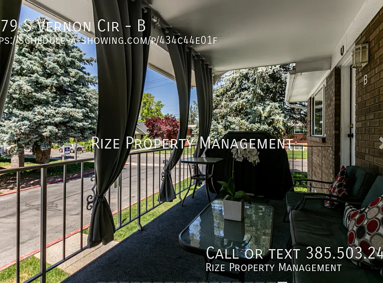 3979 S Vernon Cir #B — Photo 14
