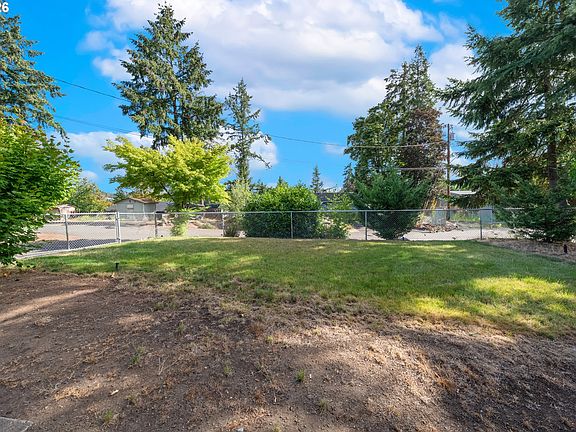 4th image of 2873 W Langenberg Ave