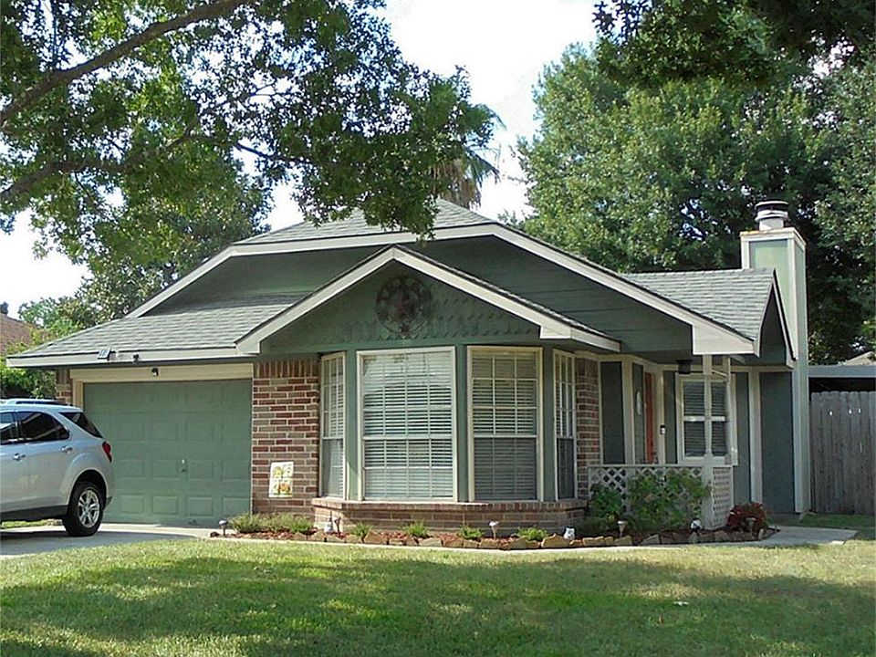 1st image of 12114 Westwold Dr