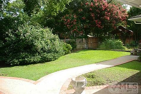 1st image of 2004 W Park Ave