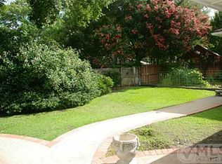 2004 W Park Ave, Corsicana, TX 75110