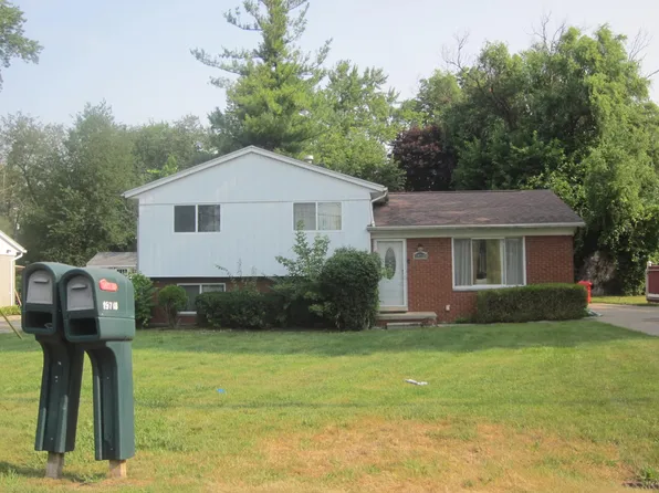 19718 Melrose Ave, Southfield, MI 48075