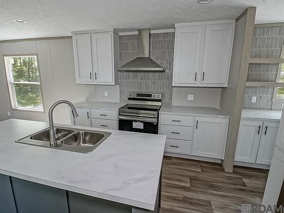 3rd image of 30446 Walker North Rd