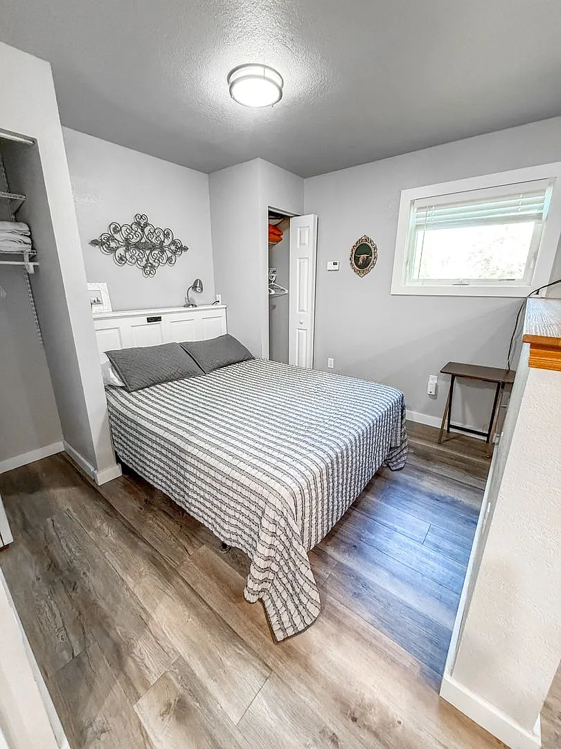 ADI - Lakeview — Photo 3