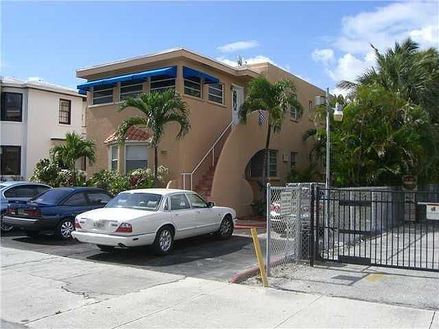 1st image of 3012 Seville St APT 2