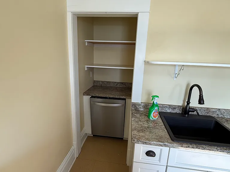 114 N Summit Ave #114B — Photo 14