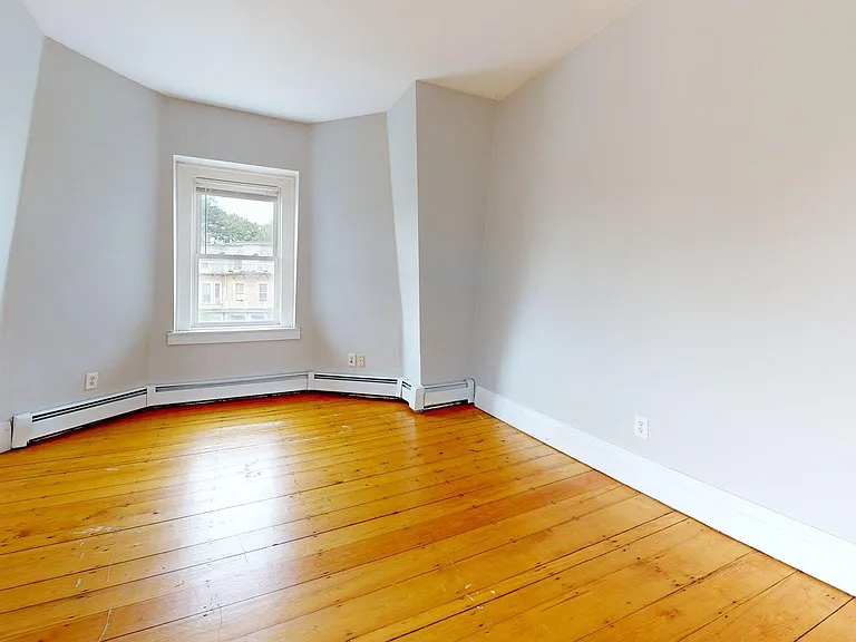 171 Trenton St #3 — Photo 17