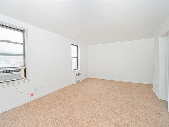 4th image of 20 89th St APT 3A
