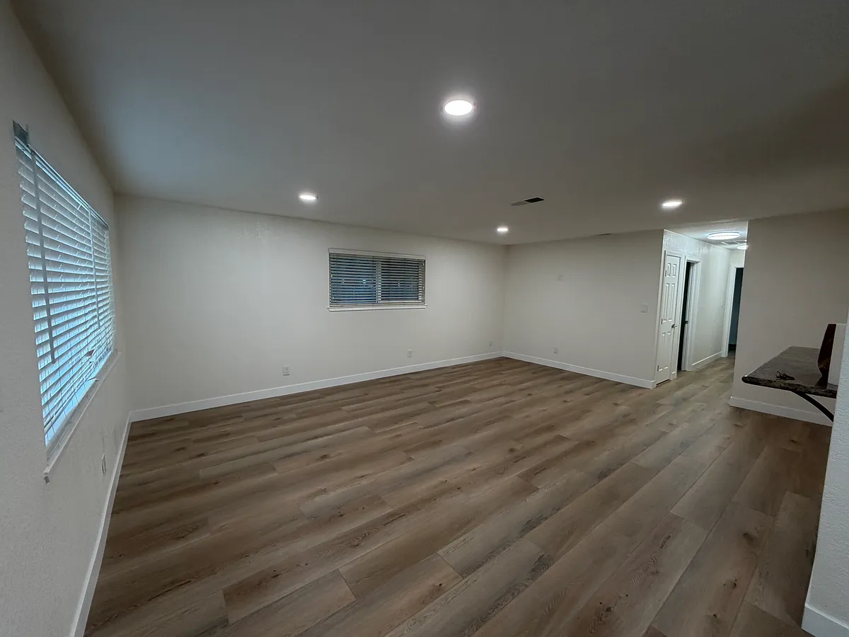 Building Photo - Elk Way