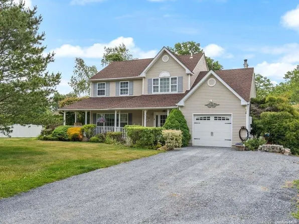 331 Baywood Drive, Baiting Hollow, NY 11933