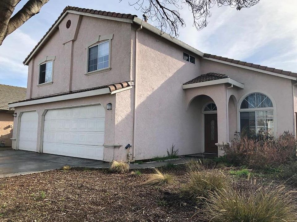 1st image of 621 Monte Carlo Dr
