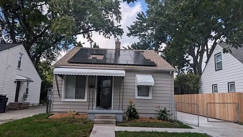 1305 Bauman Ave
