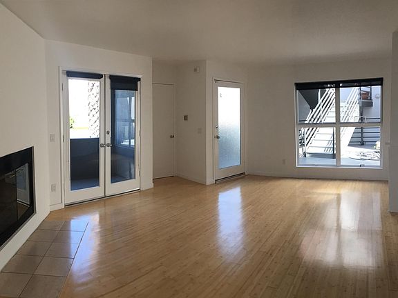 5th image of 2207 Brenta Pl APT 2