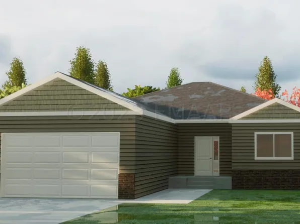 4749 32nd St S, Fargo, ND 58104