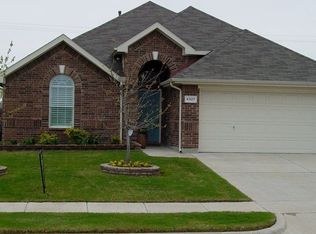 5327 Deep Lake Dr, Grand Prairie, TX 75052