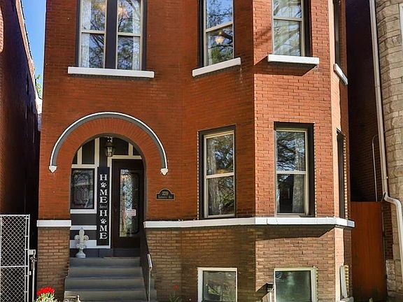 3rd image of 3219 Lafayette Ave