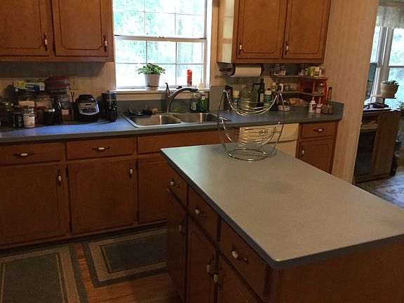 2nd image of 221 Whitesand Bay Dr #3/15