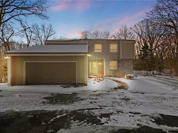 765 Old Smithfield Rd, North Smithfield, RI 02896