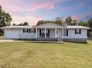 1054 Fowler Rd, Woodruff, SC 29388