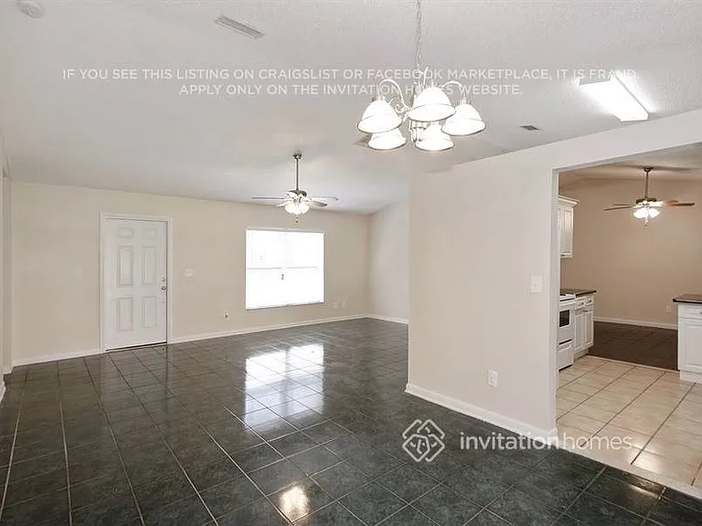 11307 SW 167th St — Photo 3