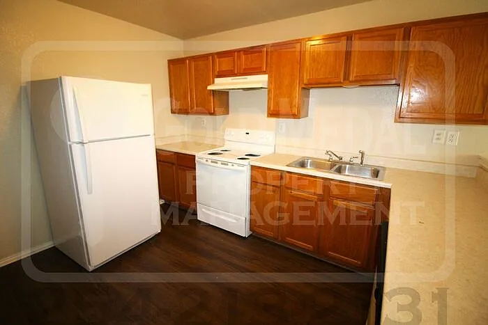 3304 Barcelona Dr — Photo 6