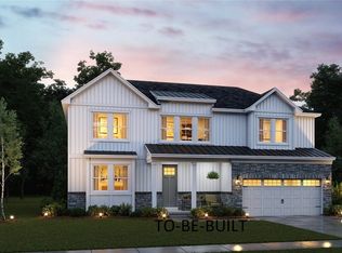 7537 Columbia Rd, Olmsted Falls, OH