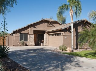 26050 N Hackberry Dr, Phoenix, AZ 85083