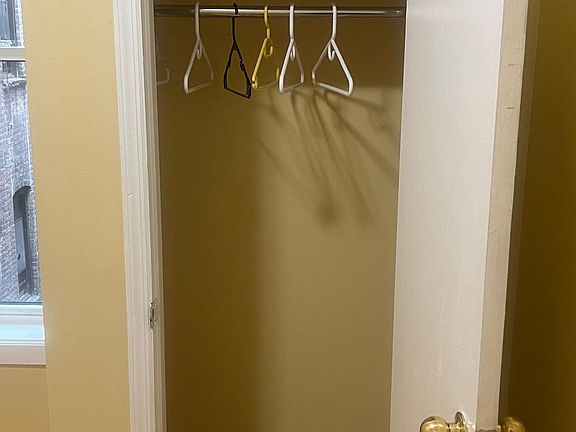 5th image of 534 W 178th St APT 34