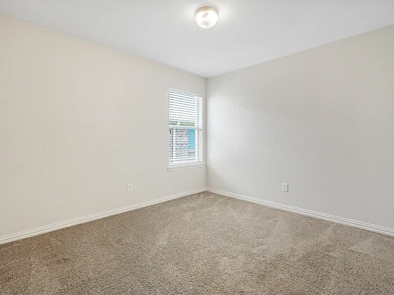 6528 Sierra Madre Dr — Photo 17
