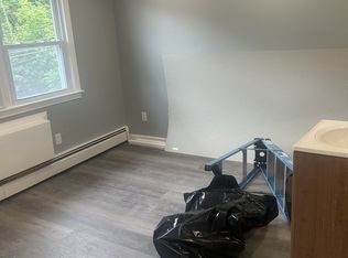 330 Mechanic St #C, Leominster, MA 01453