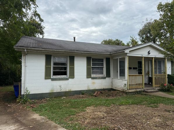 134 Halls Ln