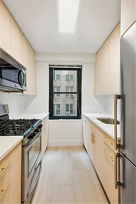 Rented by Goldfarb Properties | media 1