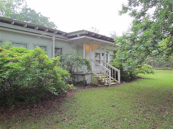 4th image of 306 Indian Dr