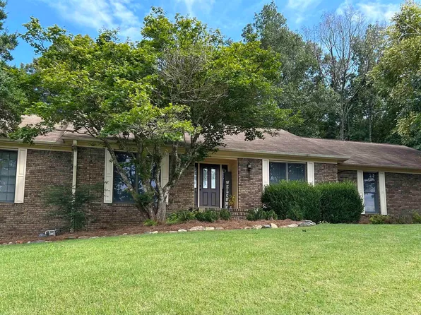 719 Lang Rd, Sylacauga, AL 35150