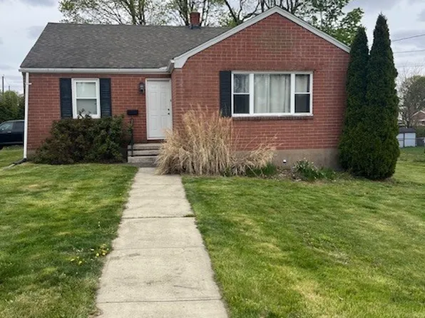 6 Cricket Drive, Meriden, CT 06450