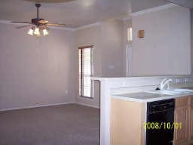 224 Rentz Place Cir — Photo 3