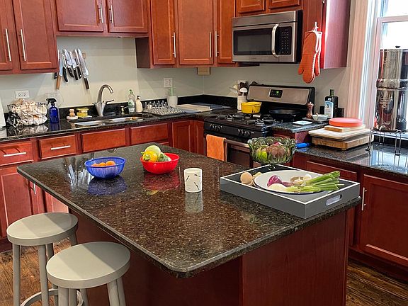 5th image of 2928 N Allen Ave APT 3