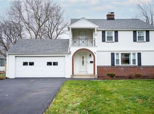 96 Sydenham Rd, Rochester, NY 14609