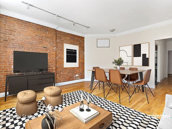 3rd image of 231 E 13th St #5A