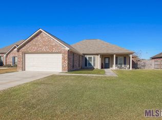 15055 Cross Gate Dr, Walker, LA 70785