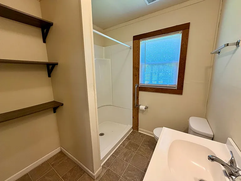 6515 Trottinridge Rd — Photo 8