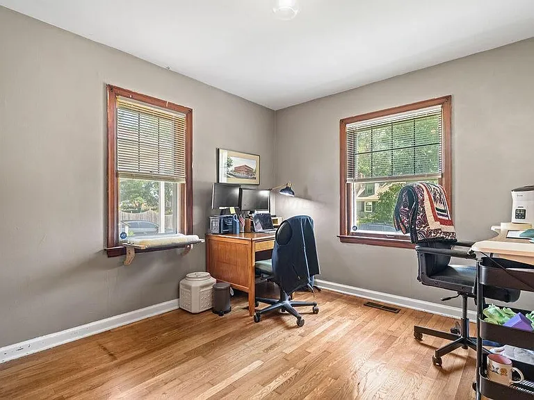 221 Haldy Ave — Photo 15