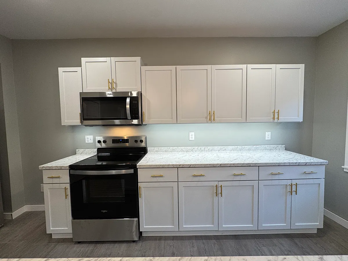 Building Photo - 295 Genesee St #4