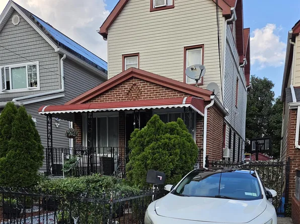 88-47 201st Street, Hollis, NY 11423