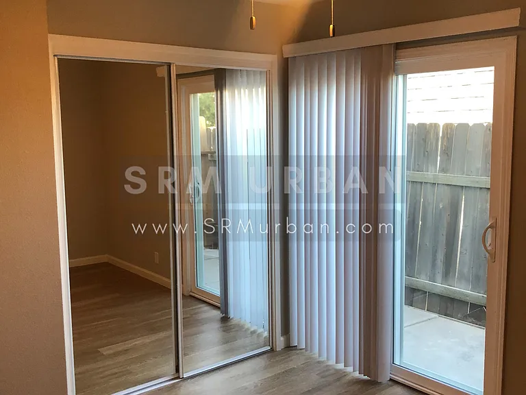 3209 Meade Ave #7 — Photo 3