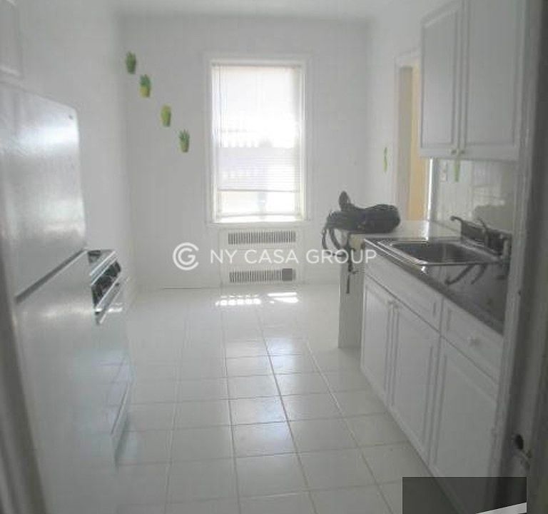 1st image of 12220 Ocean Promenade