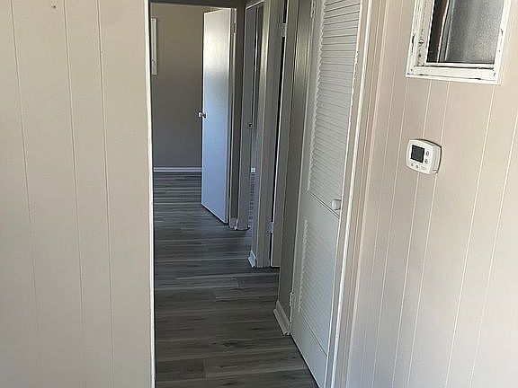 5th image of 1703 Center Granview Dr